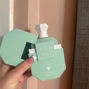 Kay Ali: Yum Pistachio Gelato  FULL SIZE 🍨 💚